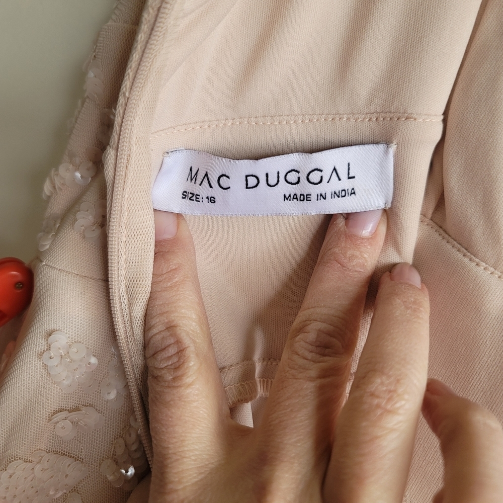 Sequined Scallop Ruffle Tiered V Neck Gown, Blush, Size‎ 16 - Picture 12 of 16